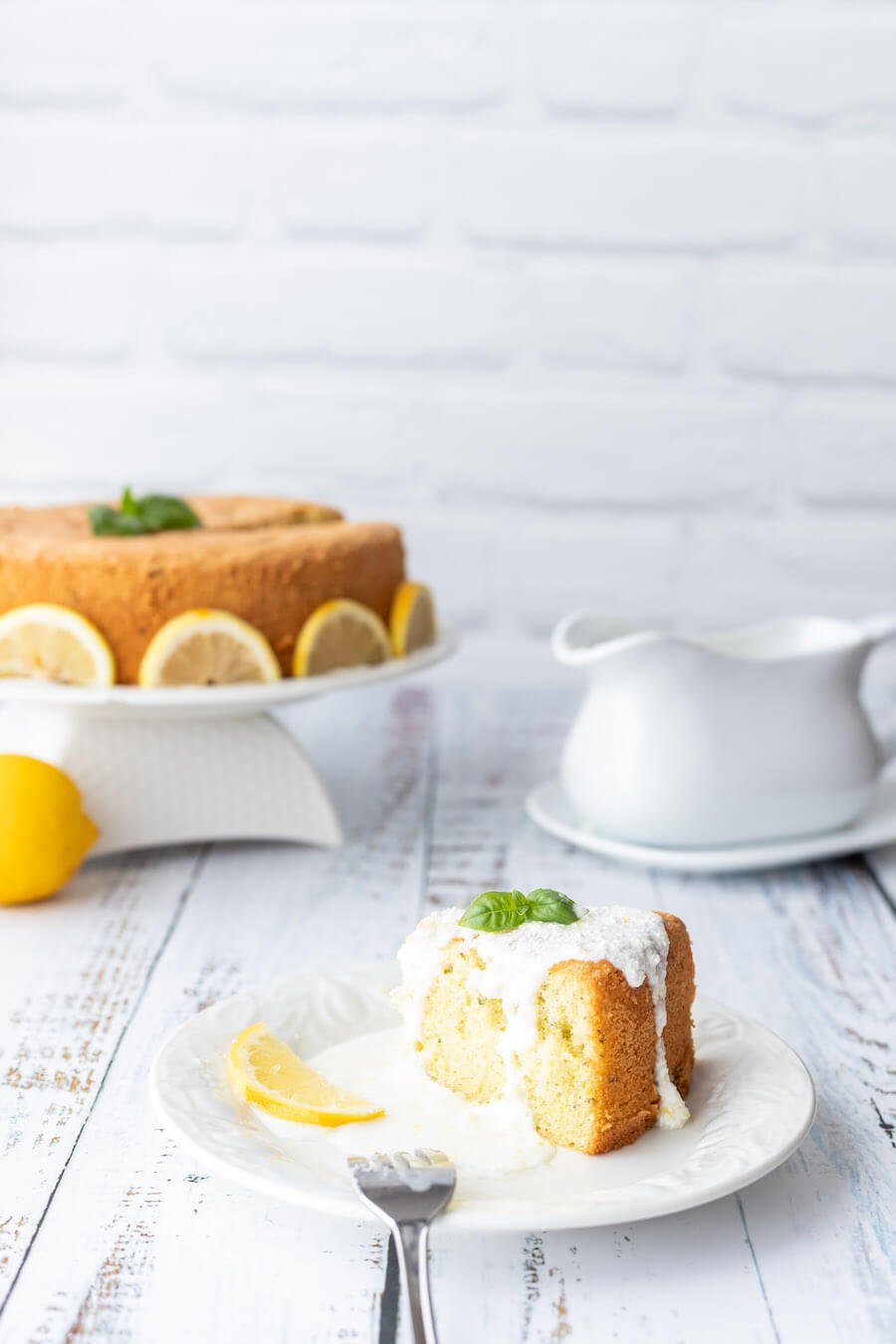 foodiesfeed.com lemon basil sponge cake